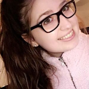 Meet your Posher, Raeanna